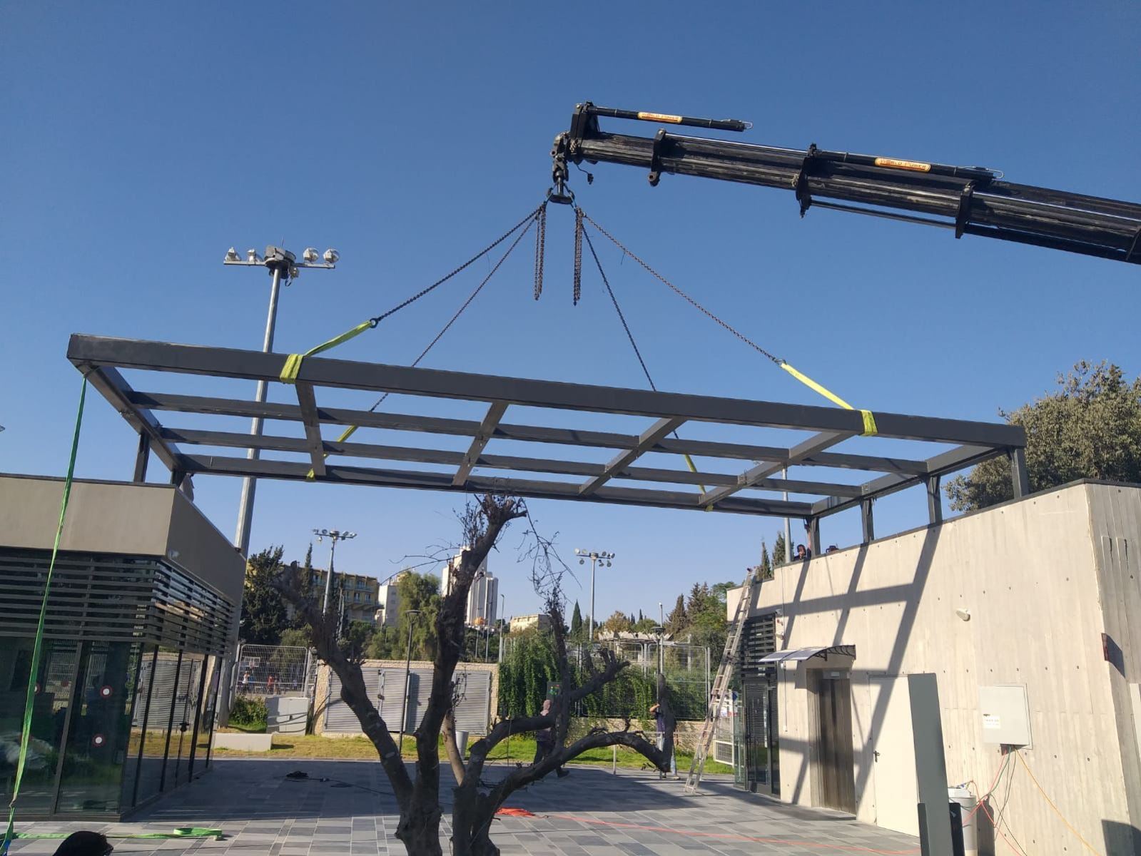 פרגולה תיאטרון הקרון - תמונה 3
