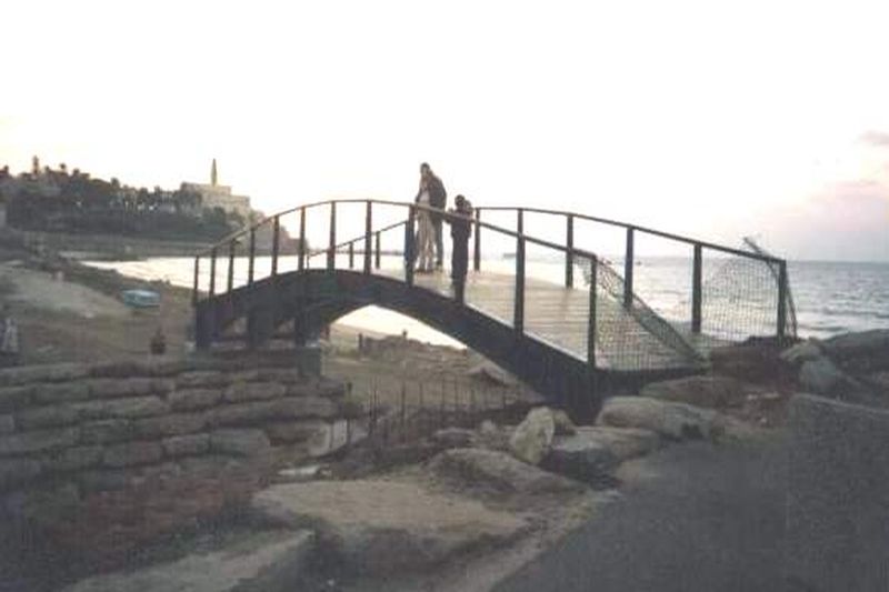 גשר טיילת תל אביב