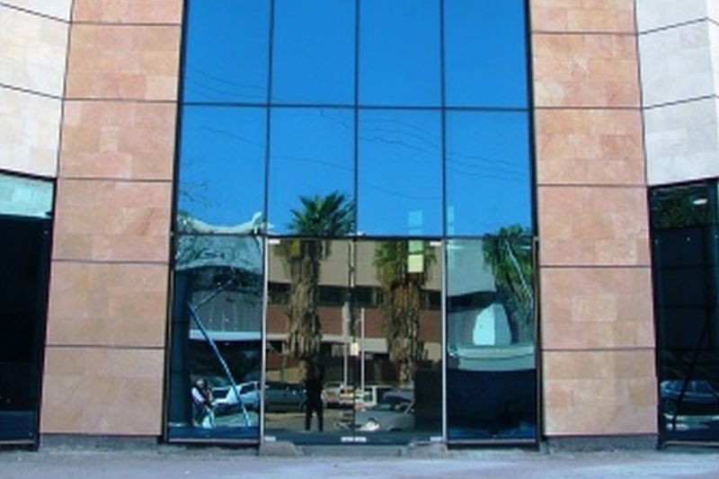קירות מסך מרכז נתניהו, אור יהודה       